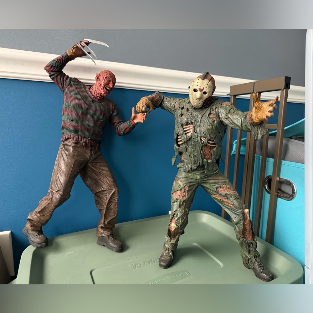 NECA 2003 Jason Voorhees 2004 Freddy Krueger unboxed as is